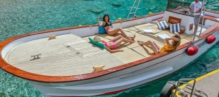 Book a tour of the island by private boat